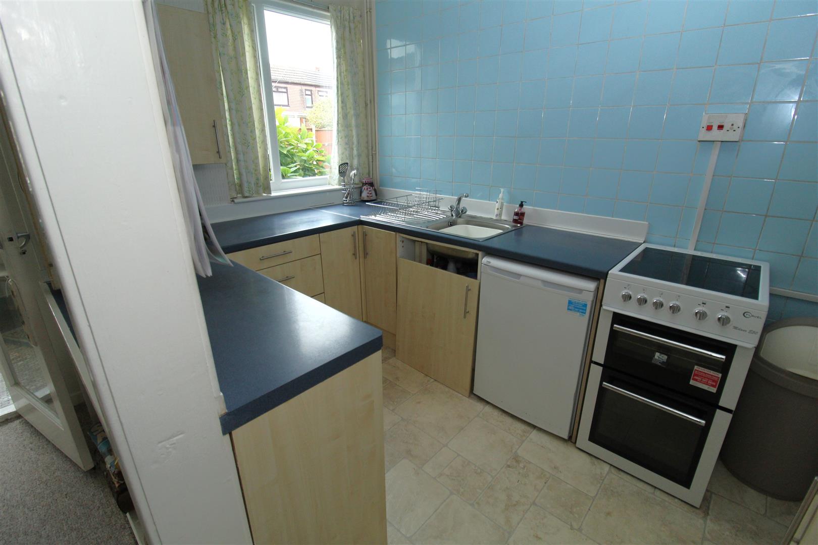 Property Details Estate Agents, Aintree, Liverpool Grosvenor Waterford Estate Agents Ltd